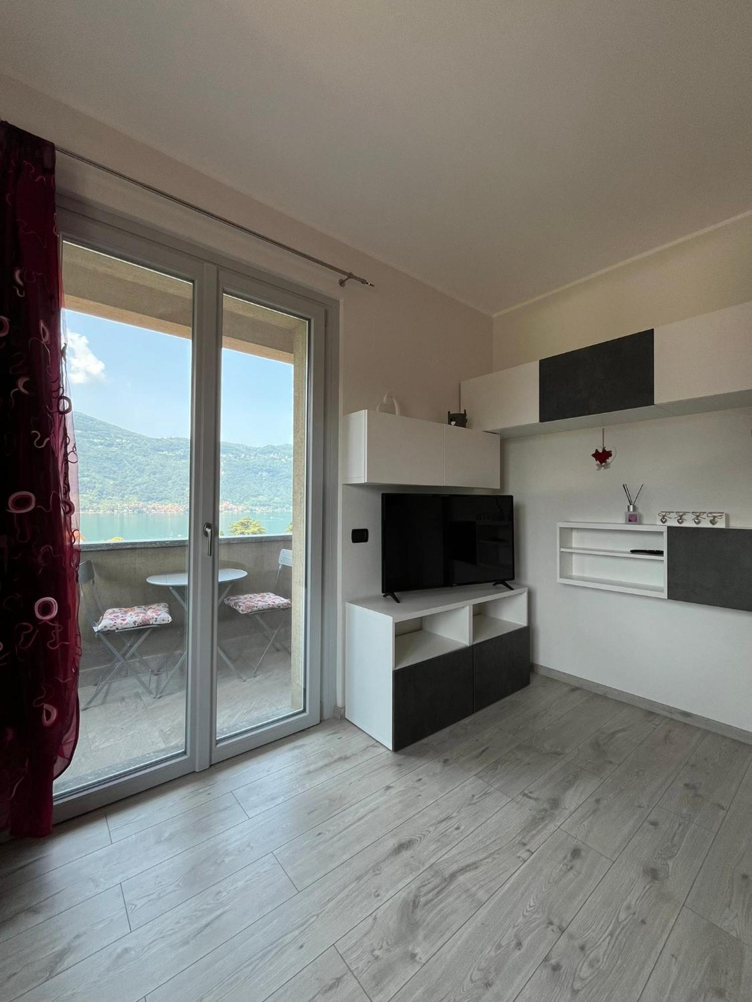 2 Cuori Al Lago - Appartamento In Villetta Singola แมนเดลโล เดล ลาริโอ ภายนอก รูปภาพ